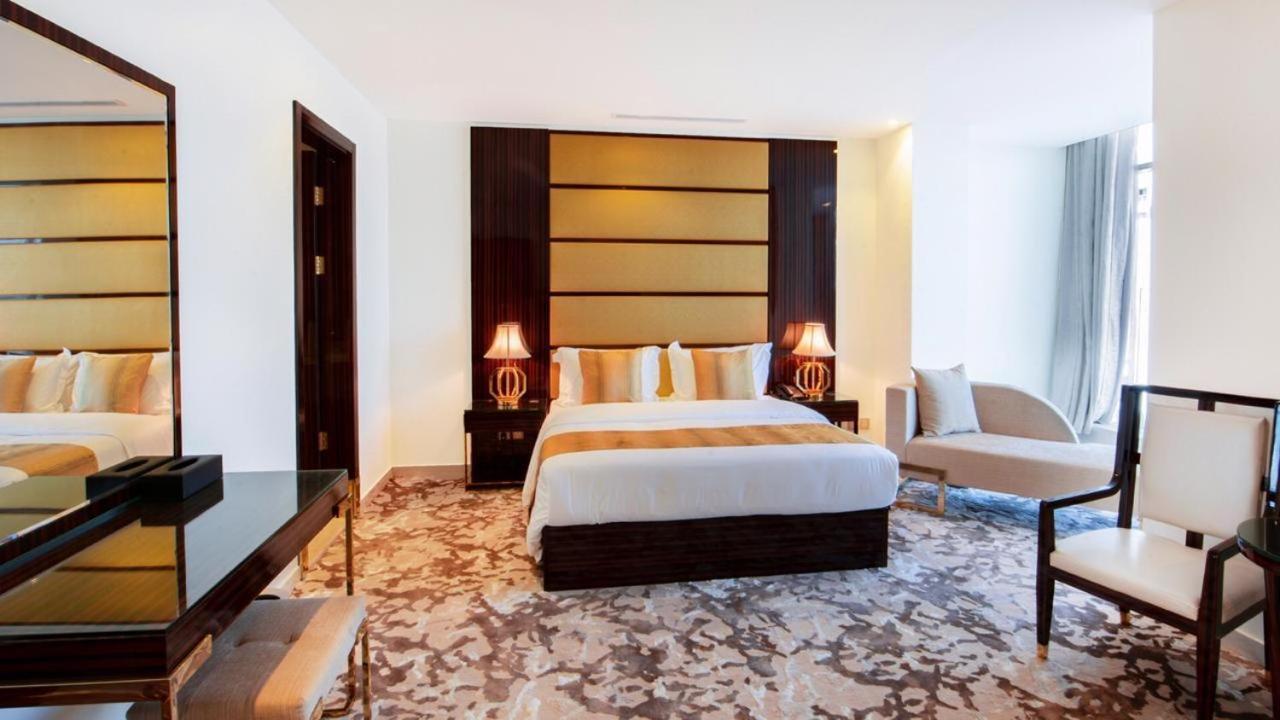 Golden Dream Hotel Khamis Mushait Exteriör bild